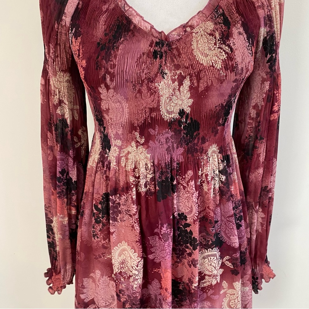 Sunny Leigh Floral V Neck Ruffled Dress Size Small - Picture 5 of 10